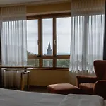 Remarque Hotel 4*