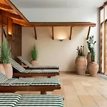 Remarque Hotel