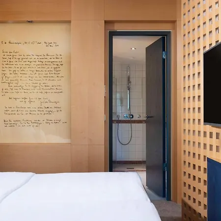 Отель Vienna House By Wyndham Remarque