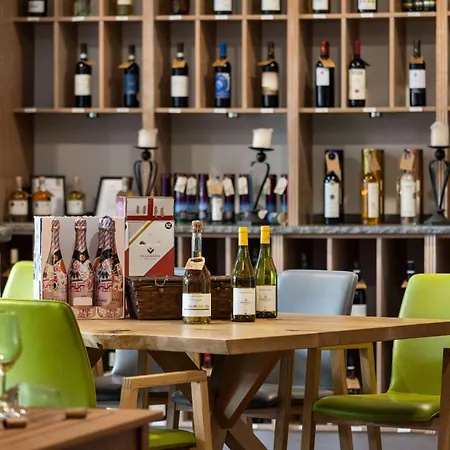 Vienna House By Wyndham Remarque 4* Оснабрюк