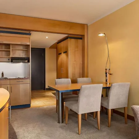 Hotel Vienna House By Wyndham Remarque 4*