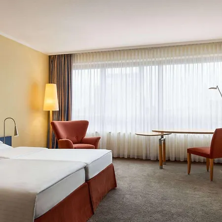 Hotel Vienna House By Wyndham Remarque 4*