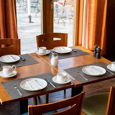 Remarque 4* Osnabrück