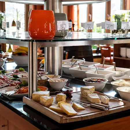 Hotel Remarque 4*