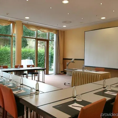Hotel Remarque 4*