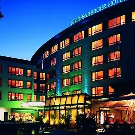 Remarque Hotel