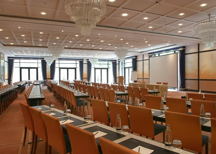 Отель Remarque 4*