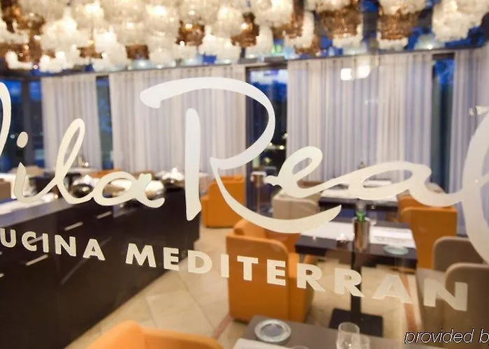 Ξενοδοχείο Remarque 4*