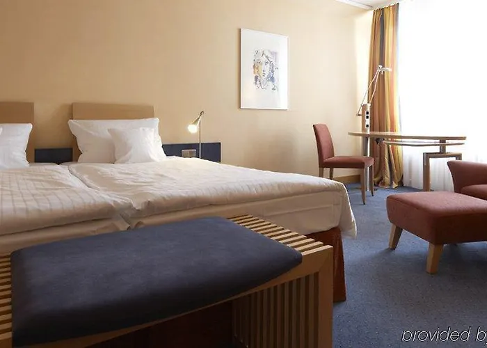 Ξενοδοχείο Remarque 4*