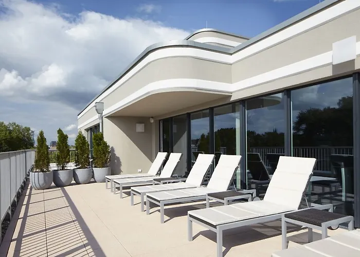 Ξενοδοχείο Remarque 4*